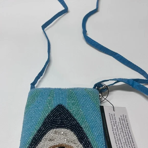 SOLD OUT - Beaded Shark Design Crossbody Club Bag - Picture 9 of 15